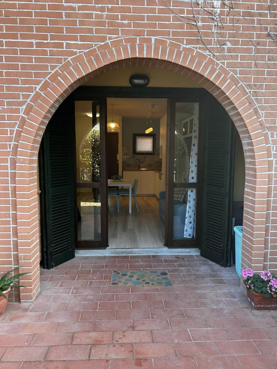 Casa Tea Apartment Лука Екстериор снимка