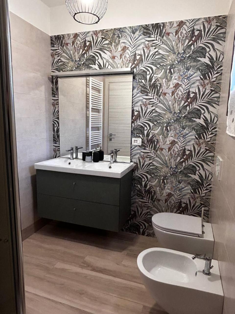 Casa Tea Apartment Лука Екстериор снимка